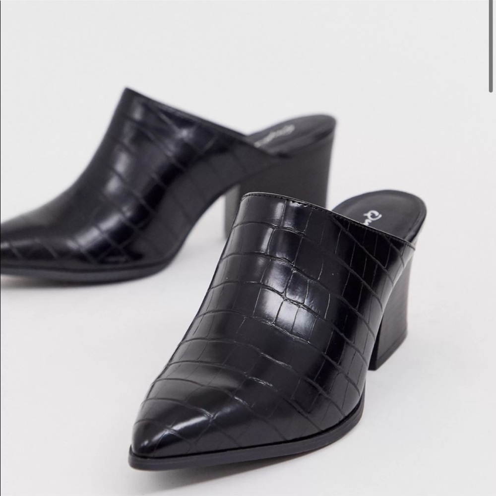 Qupid Crocodile Mules